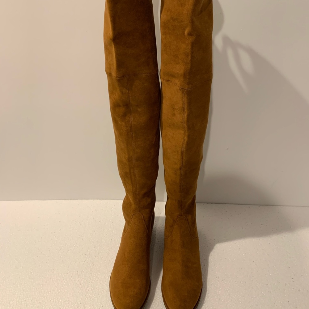 Kaitlyn Pan Paisley Slim Fit Flat Heel Boots